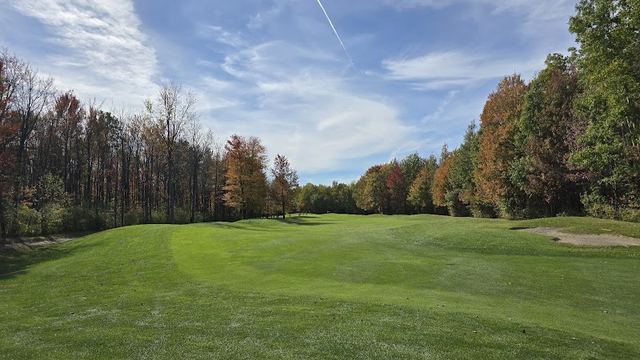 Emerald Links Golf & Country Club